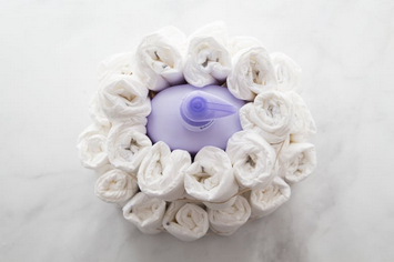Crea un regalo especial para un baby shower con las manualidades más originales