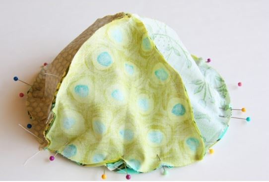 Tortuga de peluche: ¡El regalo más original para un bautizo!