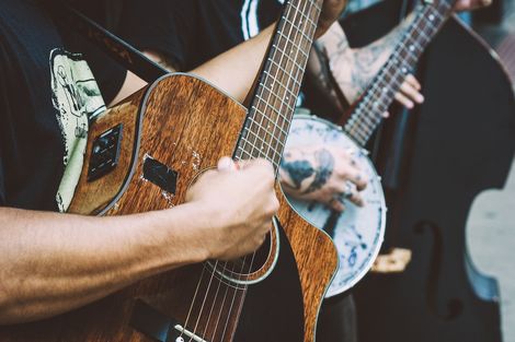 Grupos de música latina