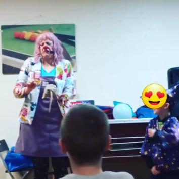 Show magia animación infantil con globoflexia 