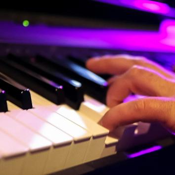 CONCIERTO 6 MÚSICOS - ESTANDARES JAZZ Y VERSIONES