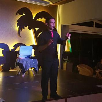 Show de magia familiar.
