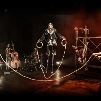 Al-thura Circus