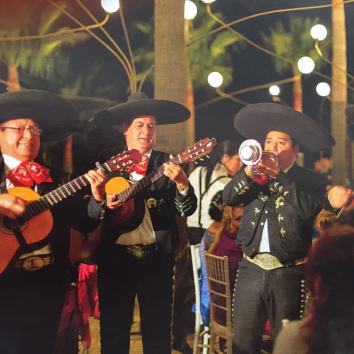 Mariachi 5 o más músicos para eventos