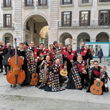 Tuna de 5 músicos para eventos