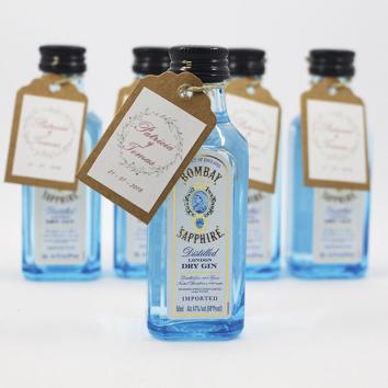 Botellitas de licor personalizadas para boda