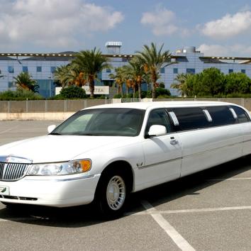 Limusina Lincoln Blanca