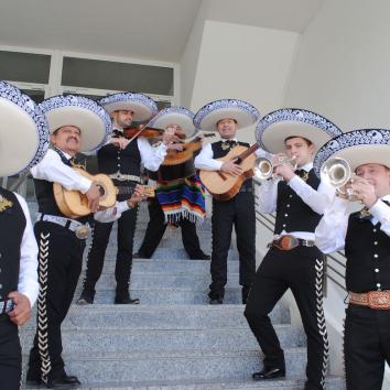 Mariachis 3 músicos 