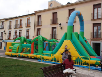 Castillo Hinchable Selva Grande