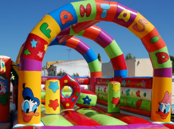 Castillo Hinchable Multiarcos