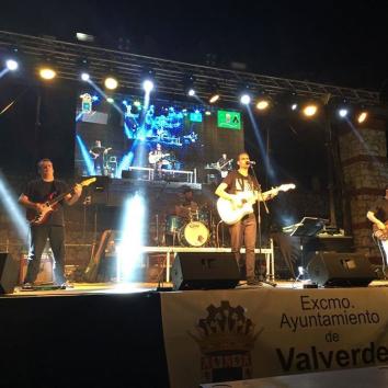 Banda para bautizos y cumpleaños