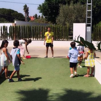 Pintacaras, Juegos, Bailes y Globoflexia