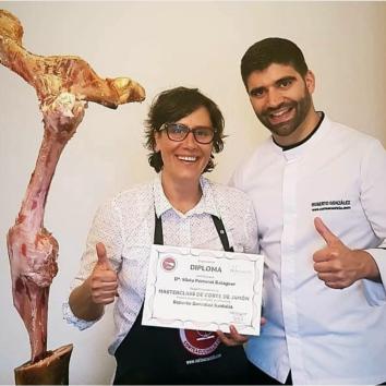 Corte y envasado al vacío de jamón