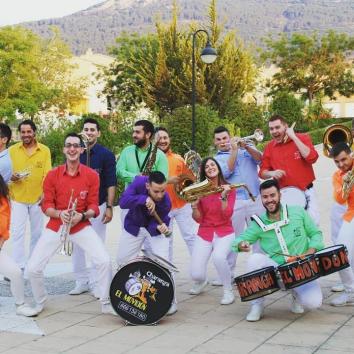 Charanga de 12 músicos para eventos