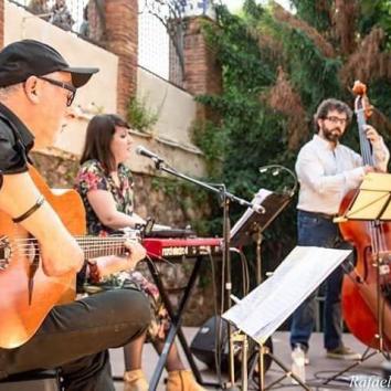 Trío de música