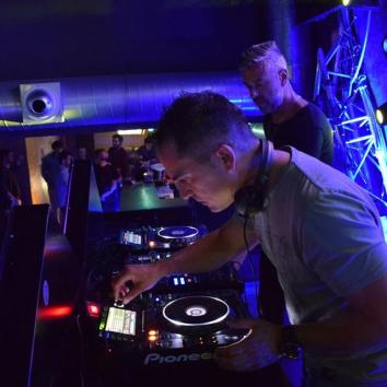 DJ para fiestas privadas y eventos