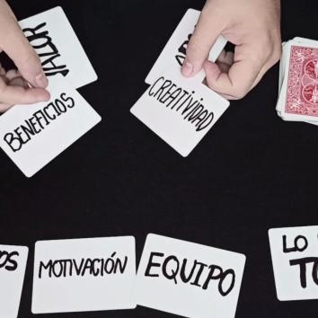 Anuncios publicitarios y Mensajes corporativos.
