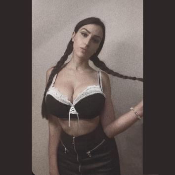 Dos pases de striptease integral