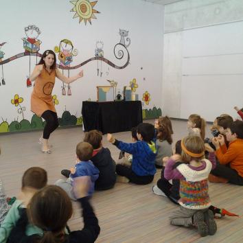 ANIMACIÓN FIESTA ALMUNIENTE 