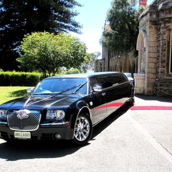 Limusina lincoln para todo tipo de eventos