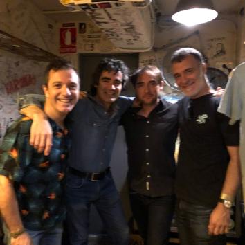 BANDA DE VERSIONES ROCK POP