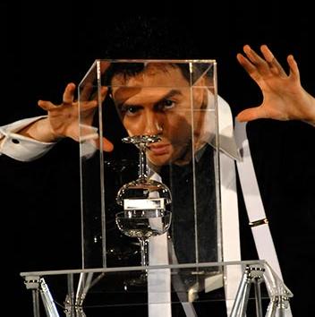 Magia escénica con grandes ilusiones