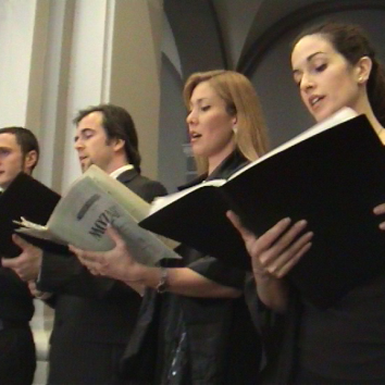 Actuación 1h 30 cantante tenor