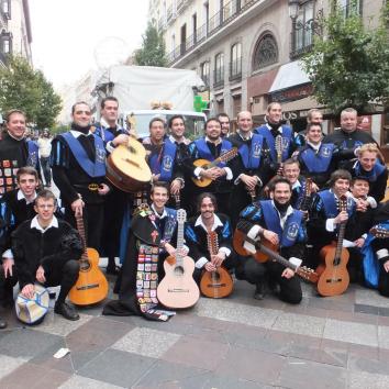 Tuna de 4 músicos para eventos