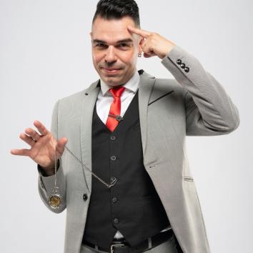 Magia de mentalismo y hipnosis para eventos