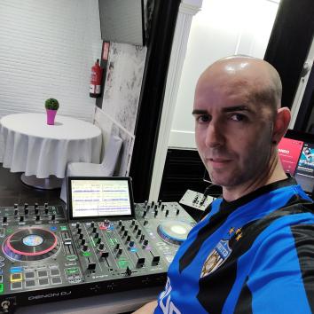 Imagen 5 de Adj Music