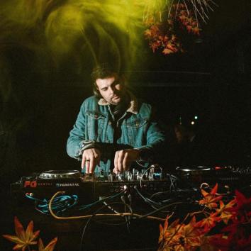Dj Charlie Sosa