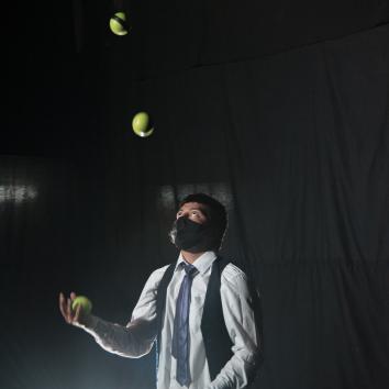 Imagen 4 de Carlos Malabarista