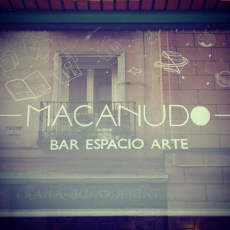Macanudo Bar Espacio Arte